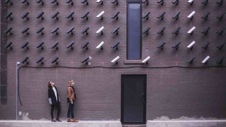Beste plaatsen om beveiligingscamera's in huis te installeren?