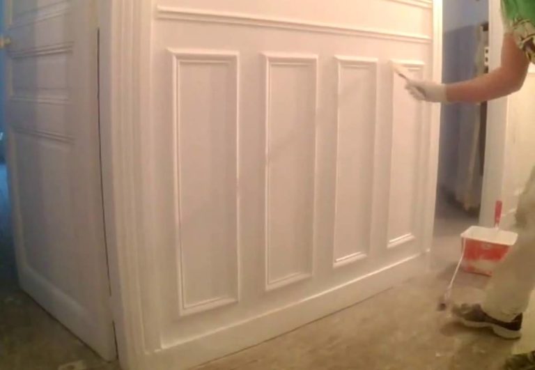 How much does it cost to paint wainscoting?