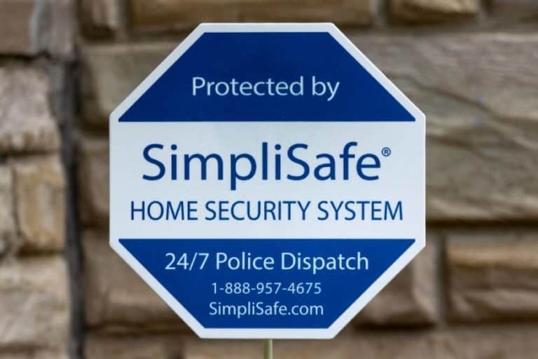 Does SimpliSafe Work in Canada and What are the Alternatives?