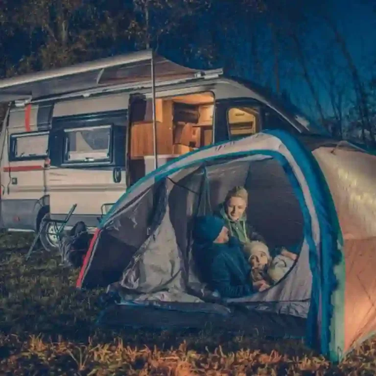 Kan en bærbar solgenerator bruges til camping?