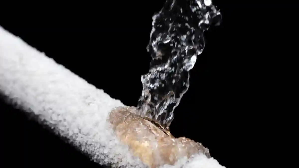 preventing pipe freezing