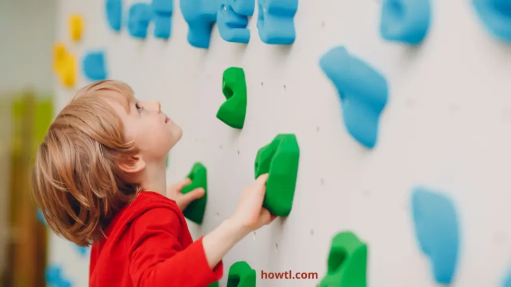 Beneficios de la pared de escalada para niños pequeños